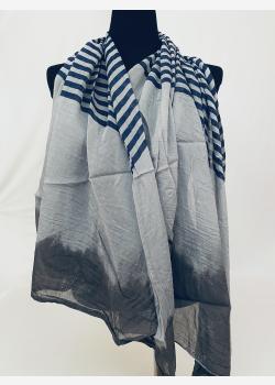 Шарф асимметричный тонкий с абстрактным принтом Girandola